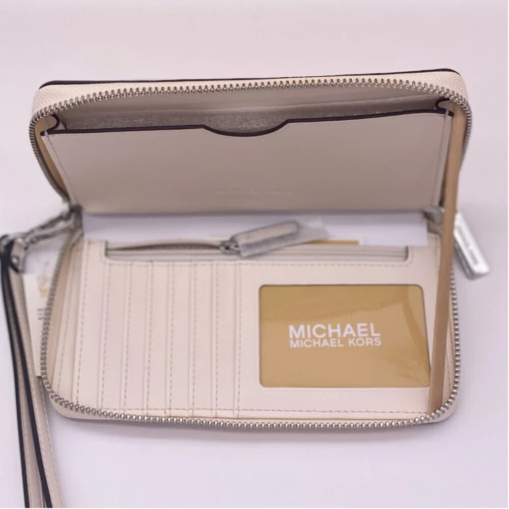 Michael Kors Jet Set Travel Wallet Phone Case